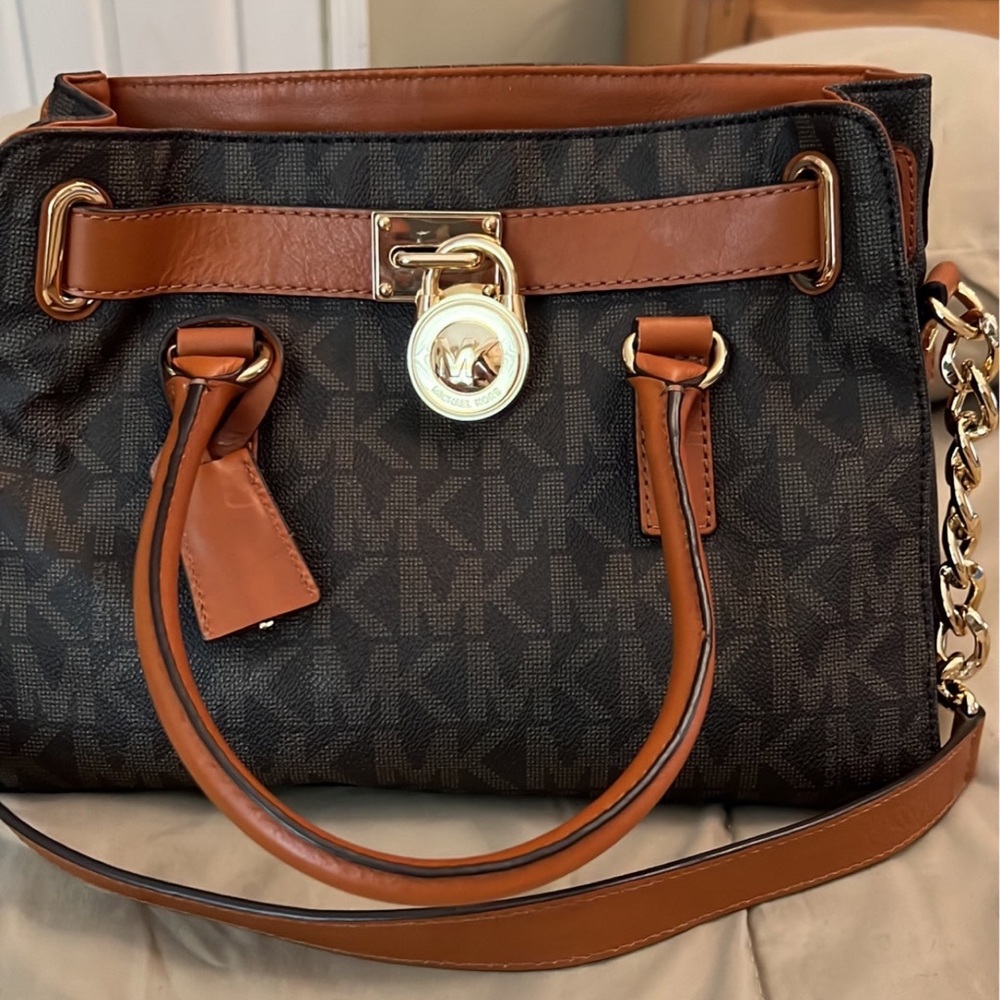 Michael Kors purse